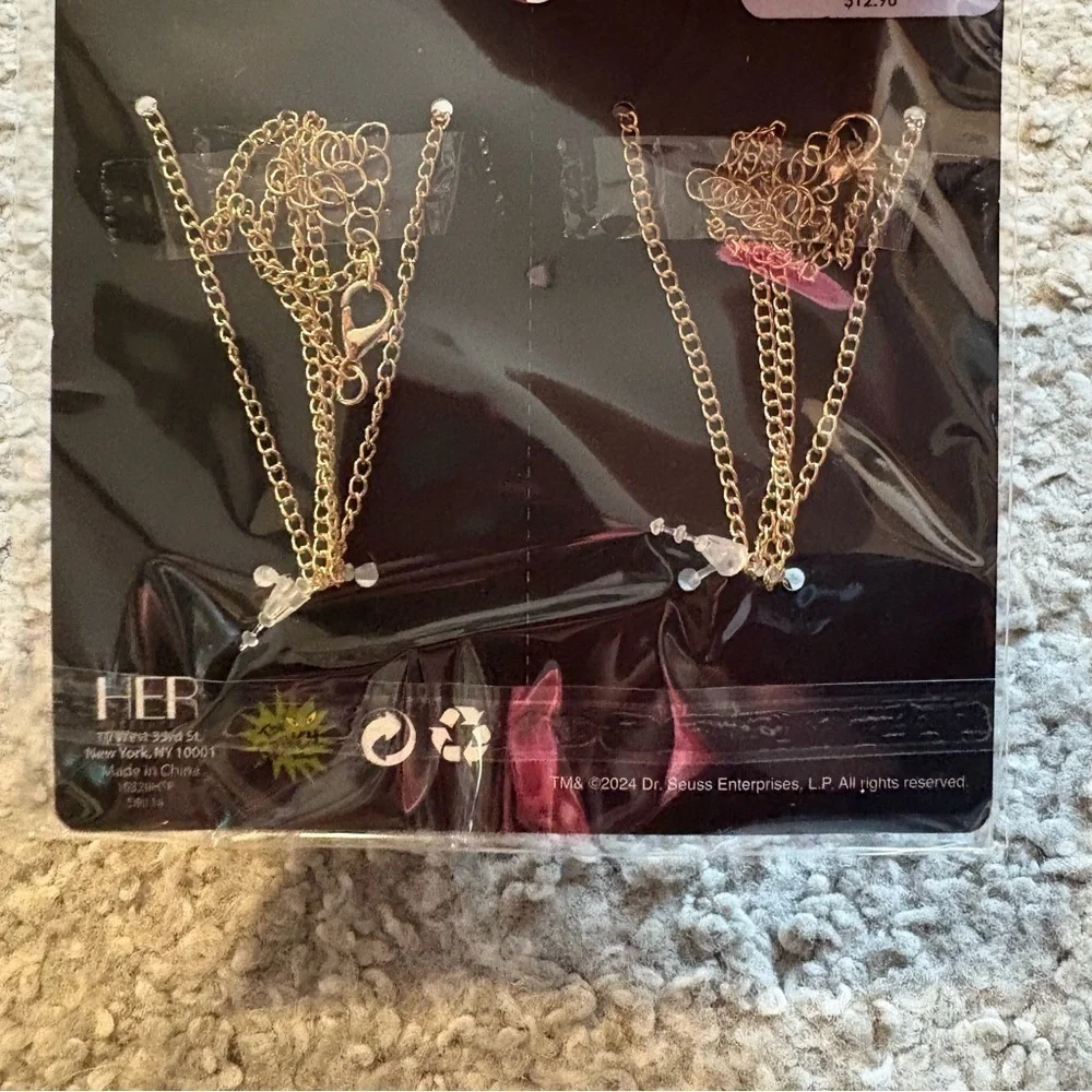 The Grinch Best Friend Necklace Set Max Dog Dr. Seuss Christmas